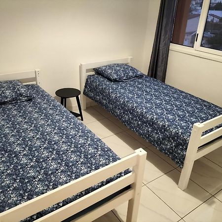 Vénissieux Jolie Appartement Proche Tramway מראה חיצוני תמונה