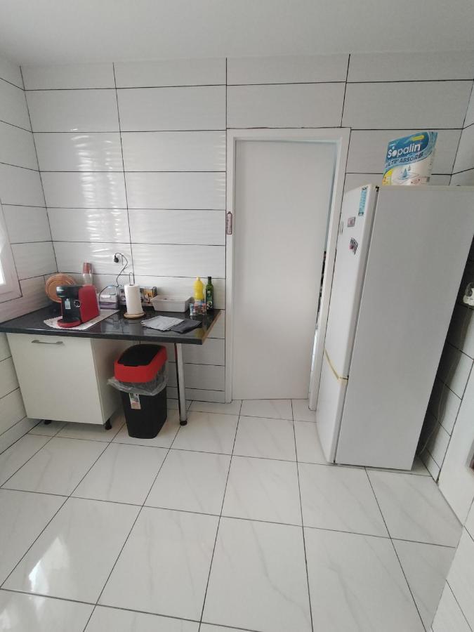Vénissieux Jolie Appartement Proche Tramway מראה חיצוני תמונה